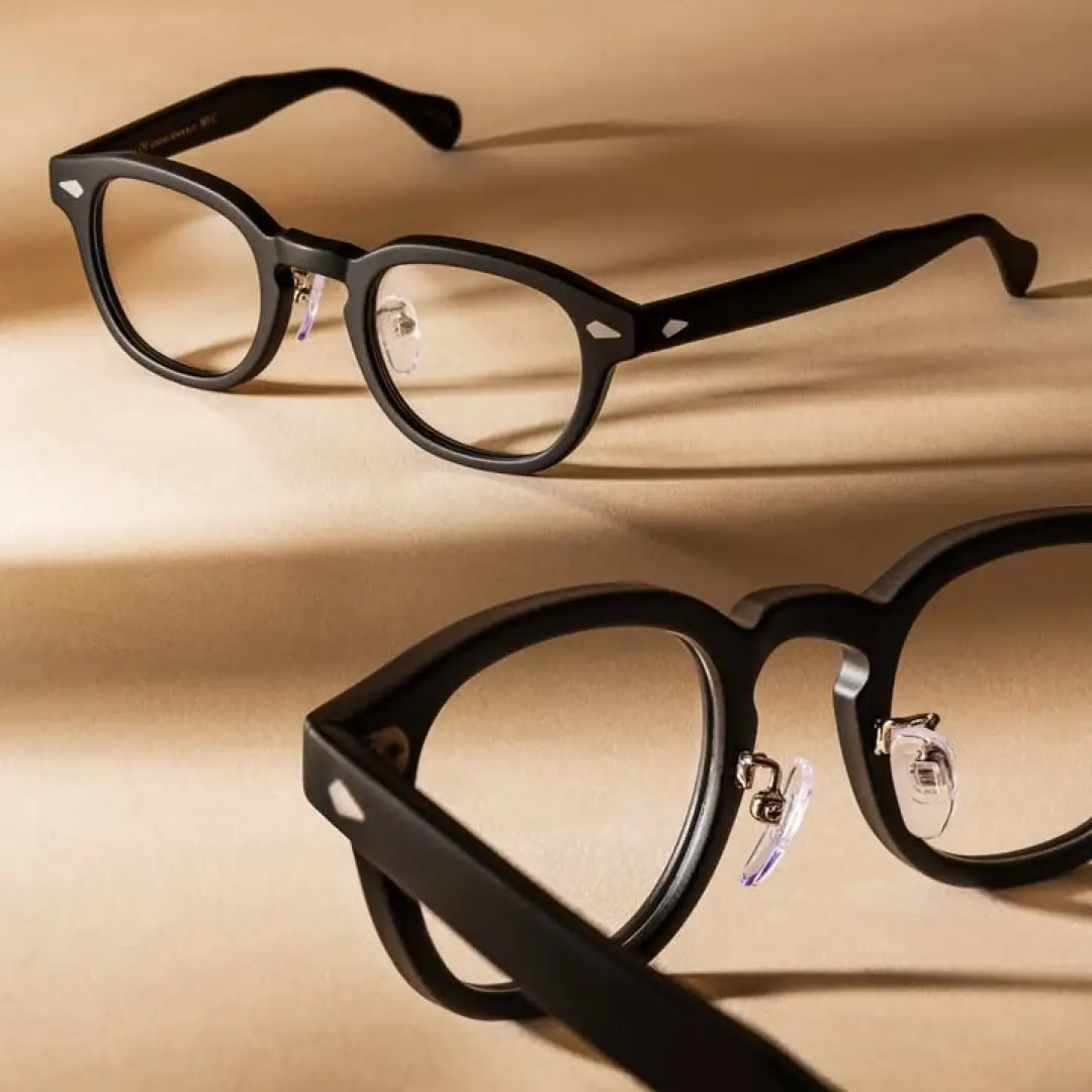 MOSCOT metal nose pad detail